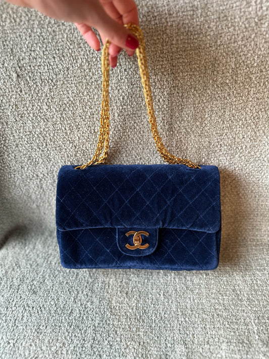 Chanel navy blue velvet double flap shoulder bag with gold hardware CC