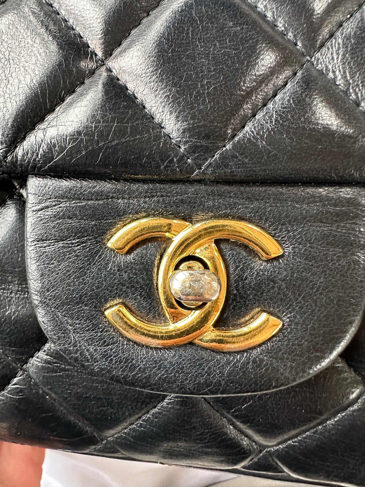 Chanel Vintage Maxi Lambskin Single Flap Black Shoulder Bag