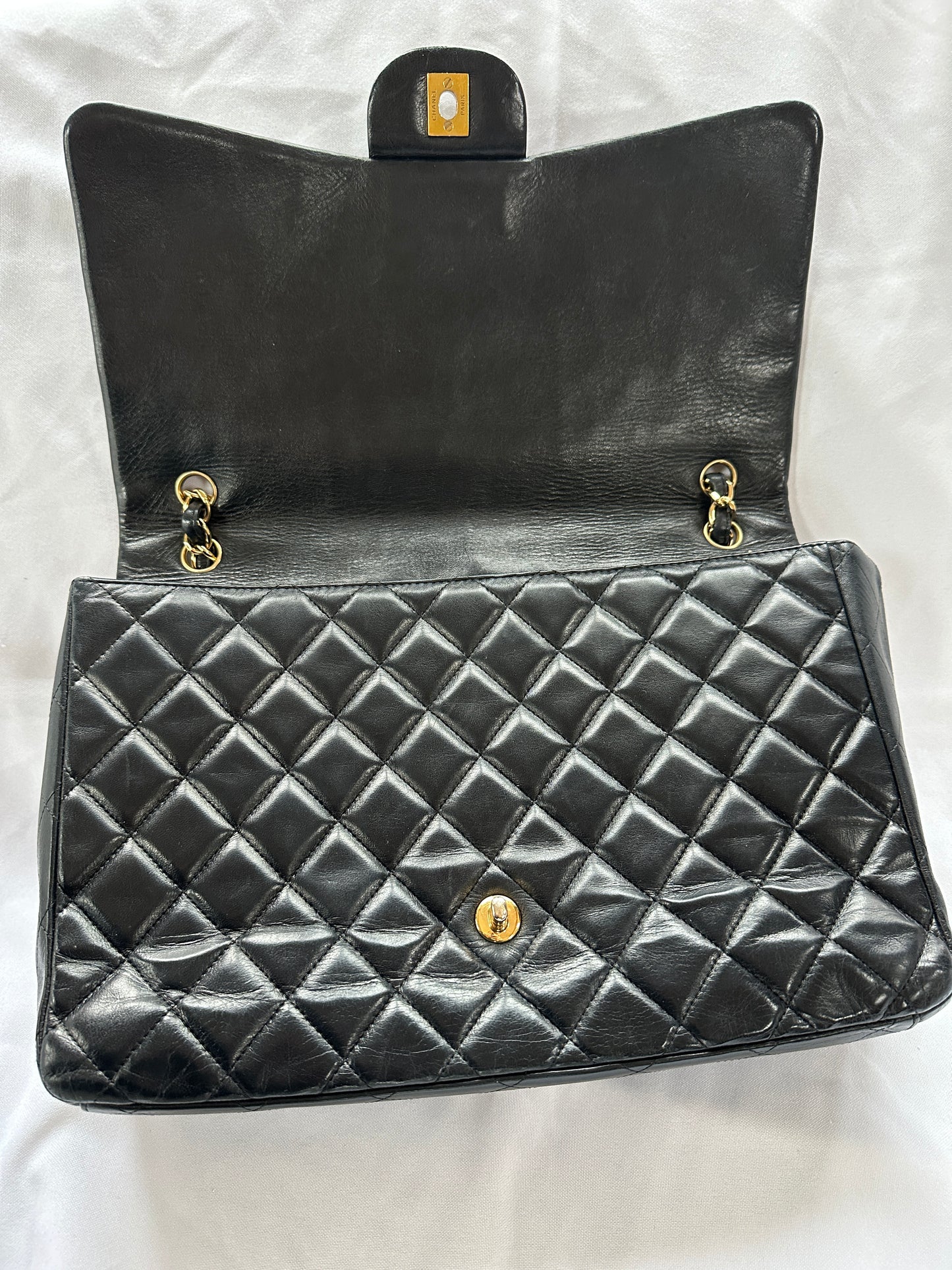 Chanel Vintage Maxi Lambskin Single Flap Black Shoulder Bag